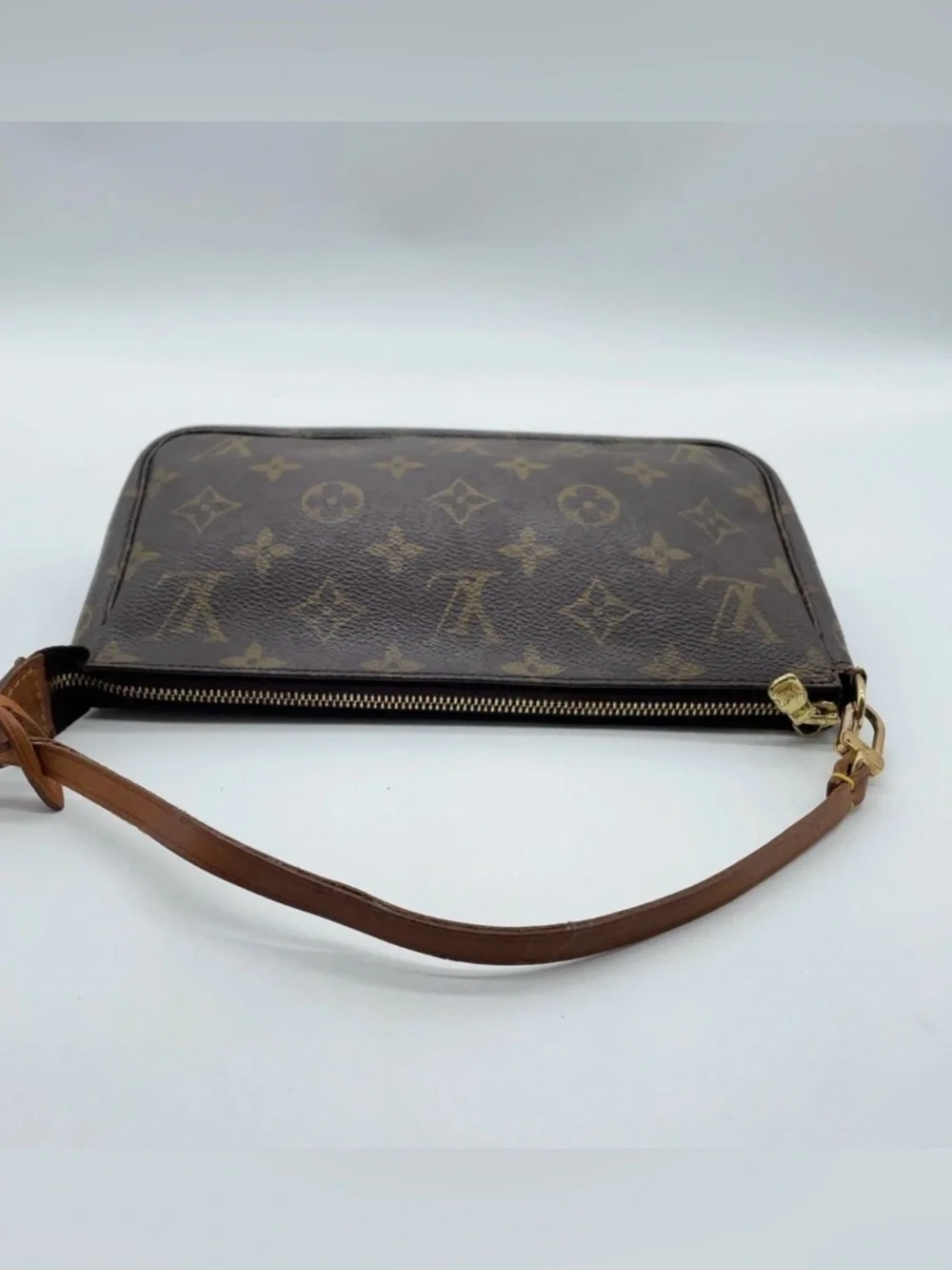 Auth Louis Vuitton Monogram Pochette Accessory Pouch Handbag